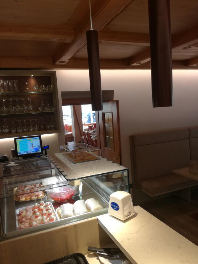 Albergo Ristorante Cacciatori Ауронцо-ди-Кадоре Экстерьер фото